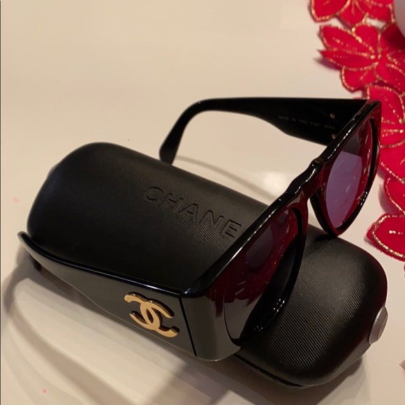Chanel Authentic retro sunglasses main image 5